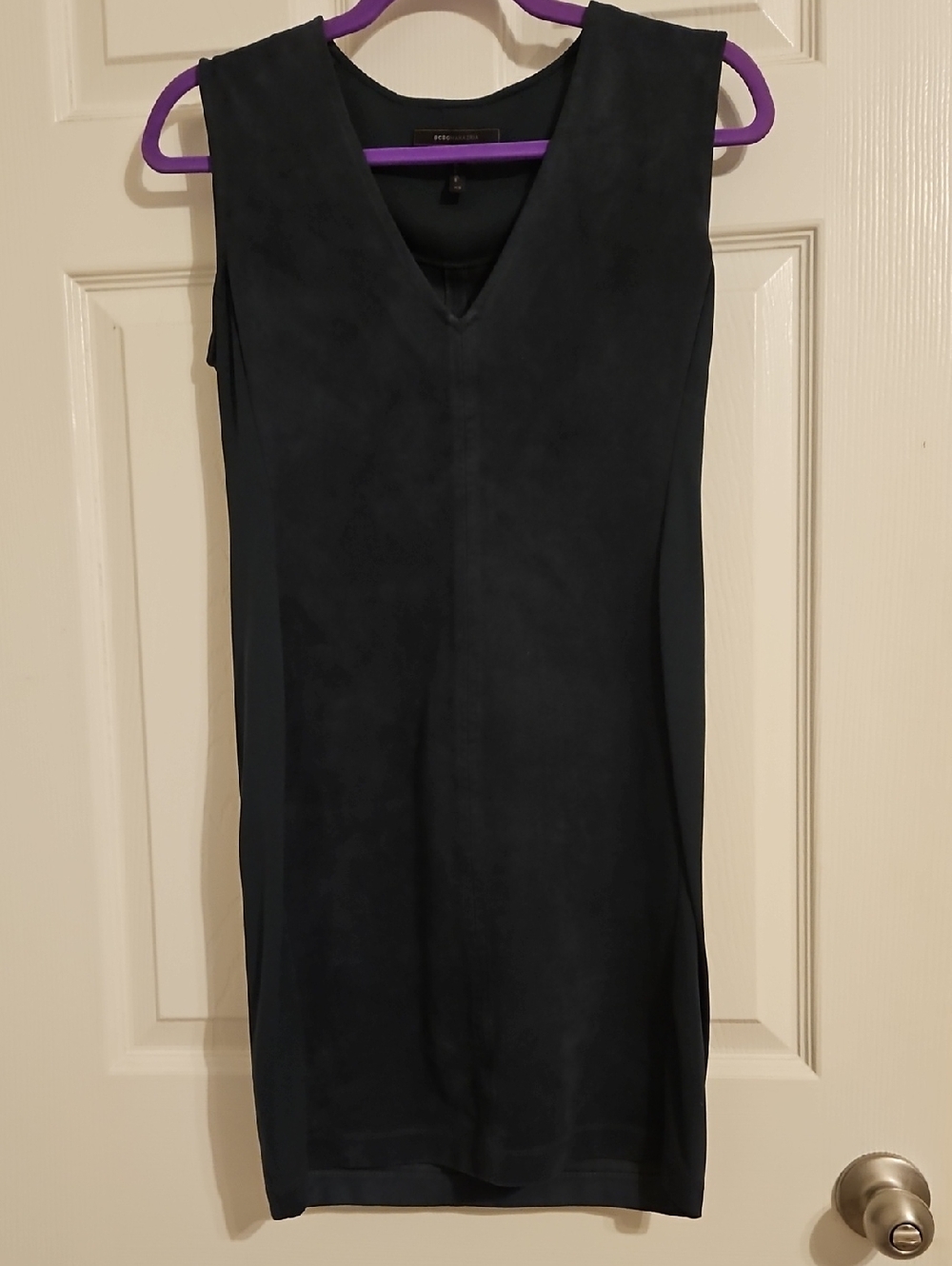BCBGMaxAzria Dark Green Sleeveless V-Neck Mini Dress